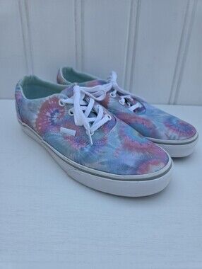 VANS Doheny Heart Tie Dye Skate Shoes Lace Up Sneakers Womens Size 7.5